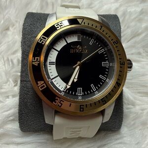 Invicta Specialty Men’s Watch Quartz
Model 47278